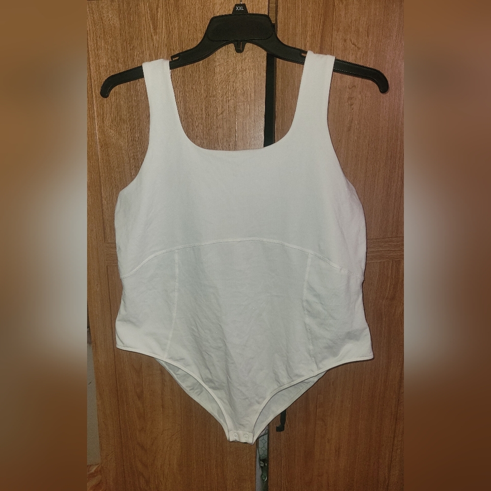 Women’s White Scoop Neck Bodysuit